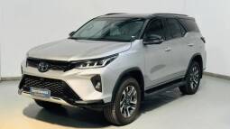 Toyota Hilux Hilux SW4 Diamond 2.8 TB 4x4 Die. Aut.