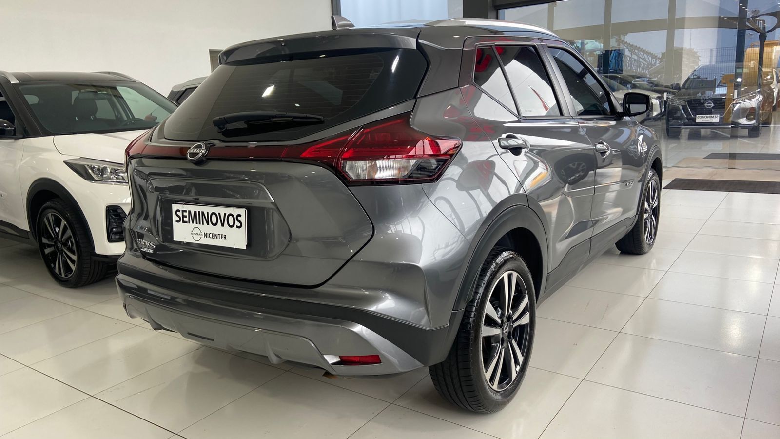 NISSAN KICKS 1.6 SENSE