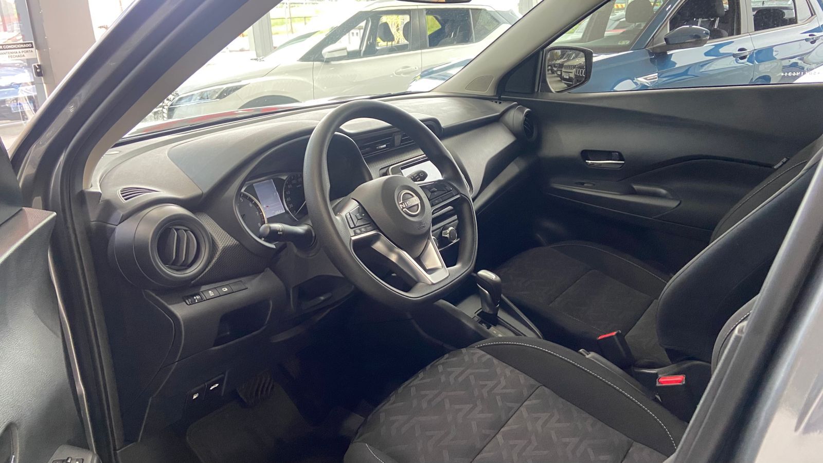 NISSAN KICKS 1.6 SENSE