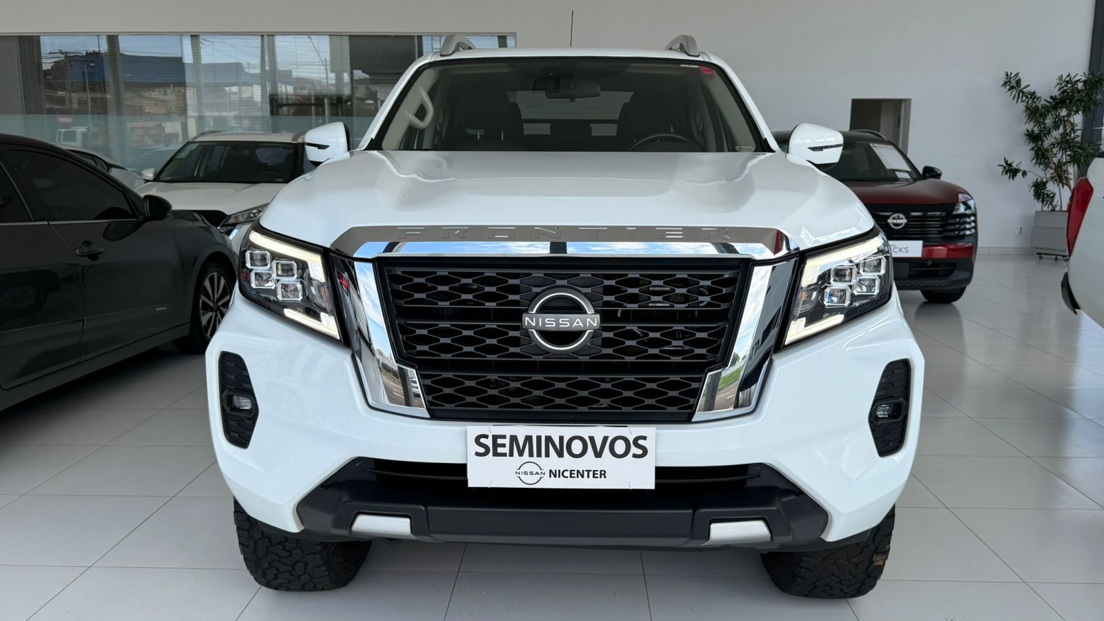 NISSAN FRONTIER XE 2.3AT 4X4