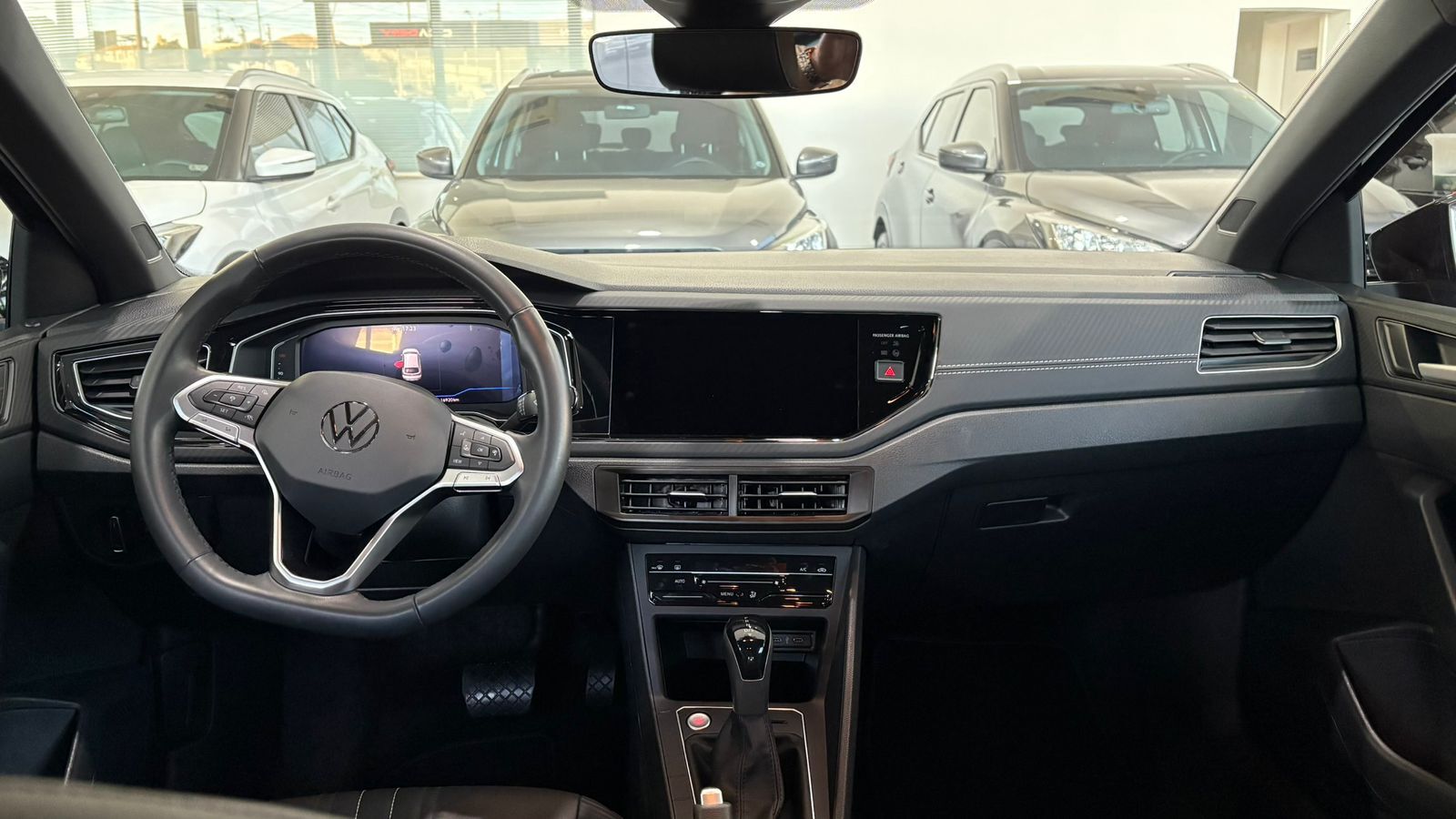 NIVUS 1.0 200 TSI HIGHLINE AUT