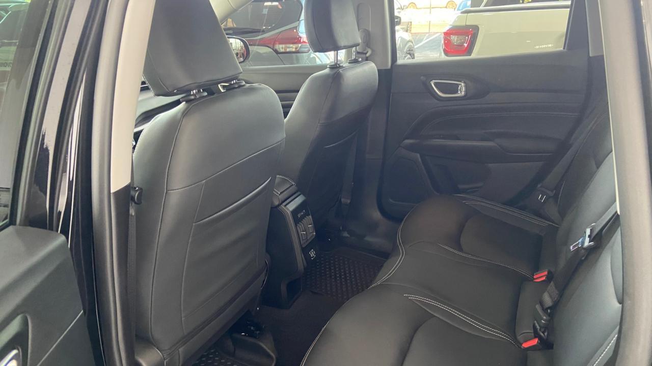 COMPASS 1.3 T270 SPORT