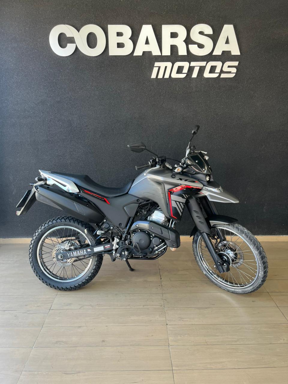 XTZ 250 LANDER CONNECTED - 1